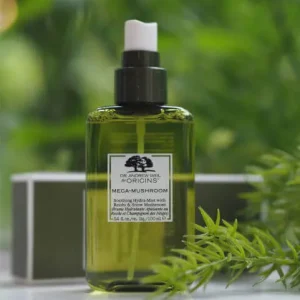 ORIGINS MEGA-MUSHROOM™ BRUME HYDRATANT APAISANTE AU REISHI ET CHAMPIGNON DES NEIGES 100ML